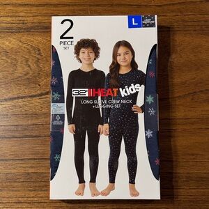 32 Degrees Thermal Set Youth Large NWT